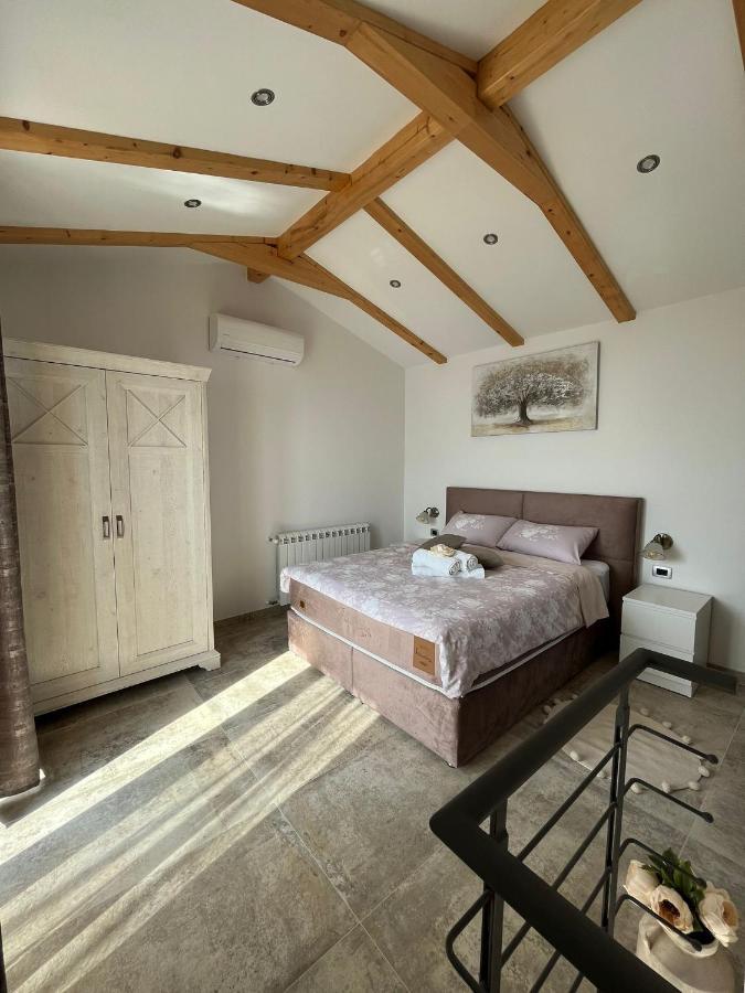 Apartman Sara S Pogledom Na More Laurana Esterno foto
